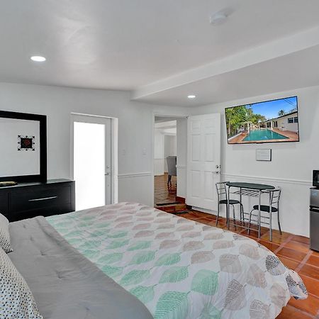 Petite Houze With Wi-Fi And Parking Villa Miami Exteriör bild